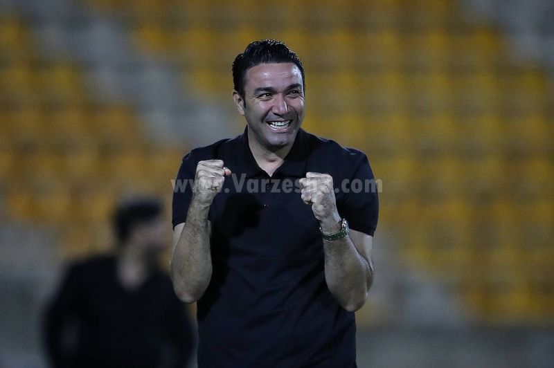 آماری عجیب از نیمکت لرزان استقلال! آماری عجیب از نیمکت لرزان استقلال!