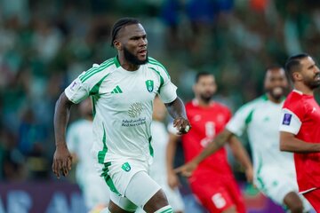 ستاره سابق بارسلونا مقابل پرسپولیس رکورد زد! ستاره سابق بارسلونا مقابل پرسپولیس رکورد زد!