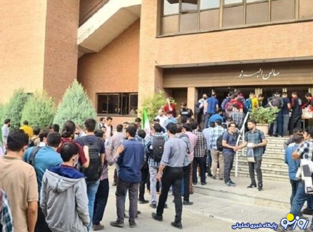 اخراج و تعلیق حدود ۵۰ دانشجو در سه سال اخیر / معاون وزیر علوم: پرونده این دانشجویان برای تصمیمگیری به وزارت علوم ارسال شده اخراج و تعلیق حدود ۵۰ دانشجو در سه سال اخیر / معاون وزیر علوم: پرونده این دانشجویان برای تصمیمگیری به وزارت علوم ارسال شده