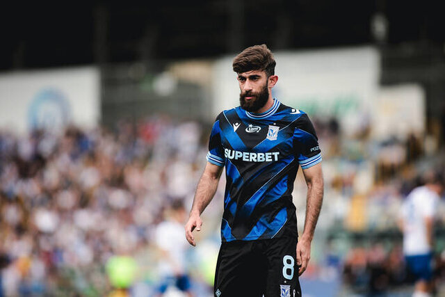 ناکامی پرسپولیس در جذب چند ستاره؛ بمبهایی که در یکقدمی انفجار خنثی شدند!