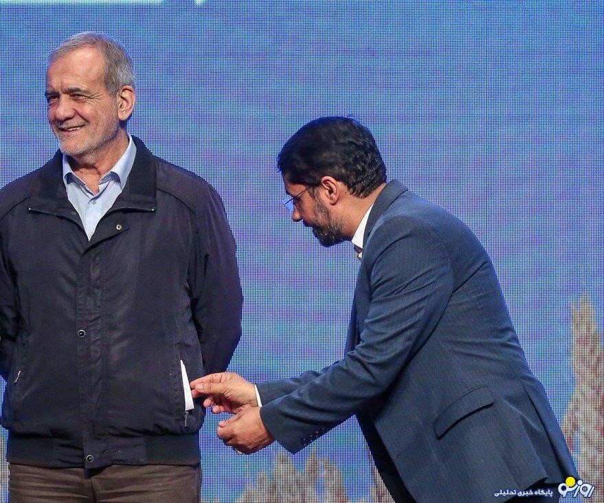 این تصویر عجیب از پزشکیان خبرساز شد این تصویر عجیب از پزشکیان خبرساز شد