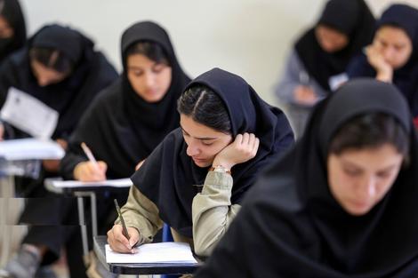 زمان ثبتنام کنکور ۱۴۰۴ تغییر کرد