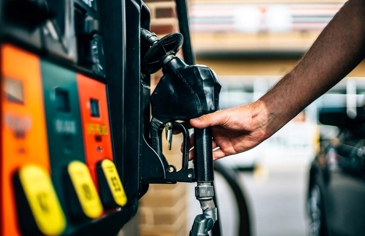 تکلیف قیمت بنزین بالاخره روشن شد تکلیف قیمت بنزین بالاخره روشن شد