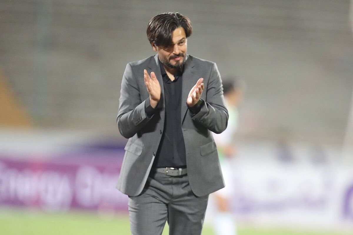 سعی کردیم پرسپولیس را تخریب کنیم اما اورونوف نگذاشت/ این بازیکن تستی بود الان در نیمه بالایی جدول بودیم سعی کردیم پرسپولیس را تخریب کنیم اما اورونوف نگذاشت/ این بازیکن تستی بود الان در نیمه بالایی جدول بودیم