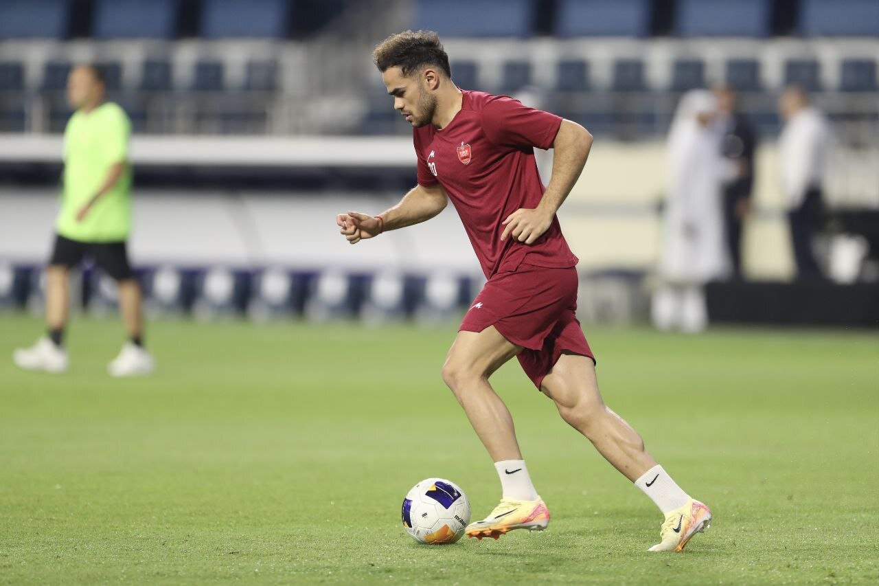 کابوس اورونوف برای پرسپولیسی‌ها؛ ستاره‌ای که فصل را در بیمارستان سپری کرد!