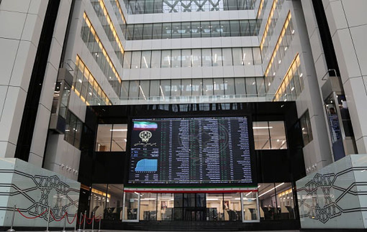 کاهش ریسک سیاسی بورس را به کدام سمت می‌برد؟