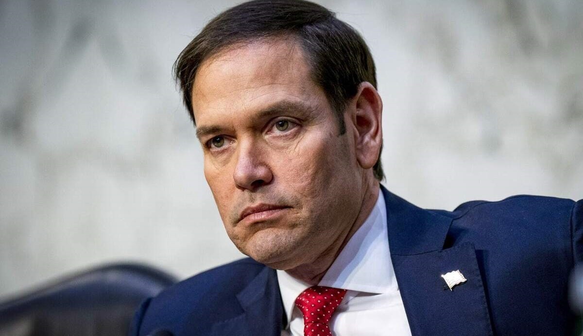 وزیر خارجه آمریکا: این فرصت به تهران داده شده که کشوری صلحطلب و آباد باشد ؛ این پیشنهاد تا ابد روی میز نخواهد ماند وزیر خارجه آمریکا: این فرصت به تهران داده شده که کشوری صلحطلب و آباد باشد ؛ این پیشنهاد تا ابد روی میز نخواهد ماند