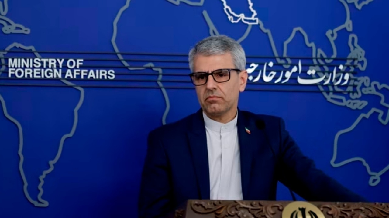 مذاکرات غیرمستقیم ایران-آمریکا در فضایی جدی ادامه دارد مذاکرات غیرمستقیم ایران-آمریکا در فضایی جدی ادامه دارد