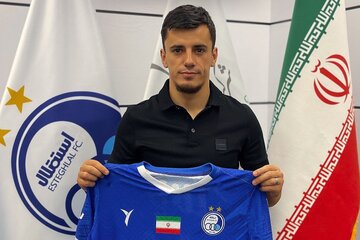 میراث شوم خریدهای جنجالی برای استقلال؛ ۷۰ میلیارد هزینه برای هیچ! میراث شوم خریدهای جنجالی برای استقلال؛ ۷۰ میلیارد هزینه برای هیچ!