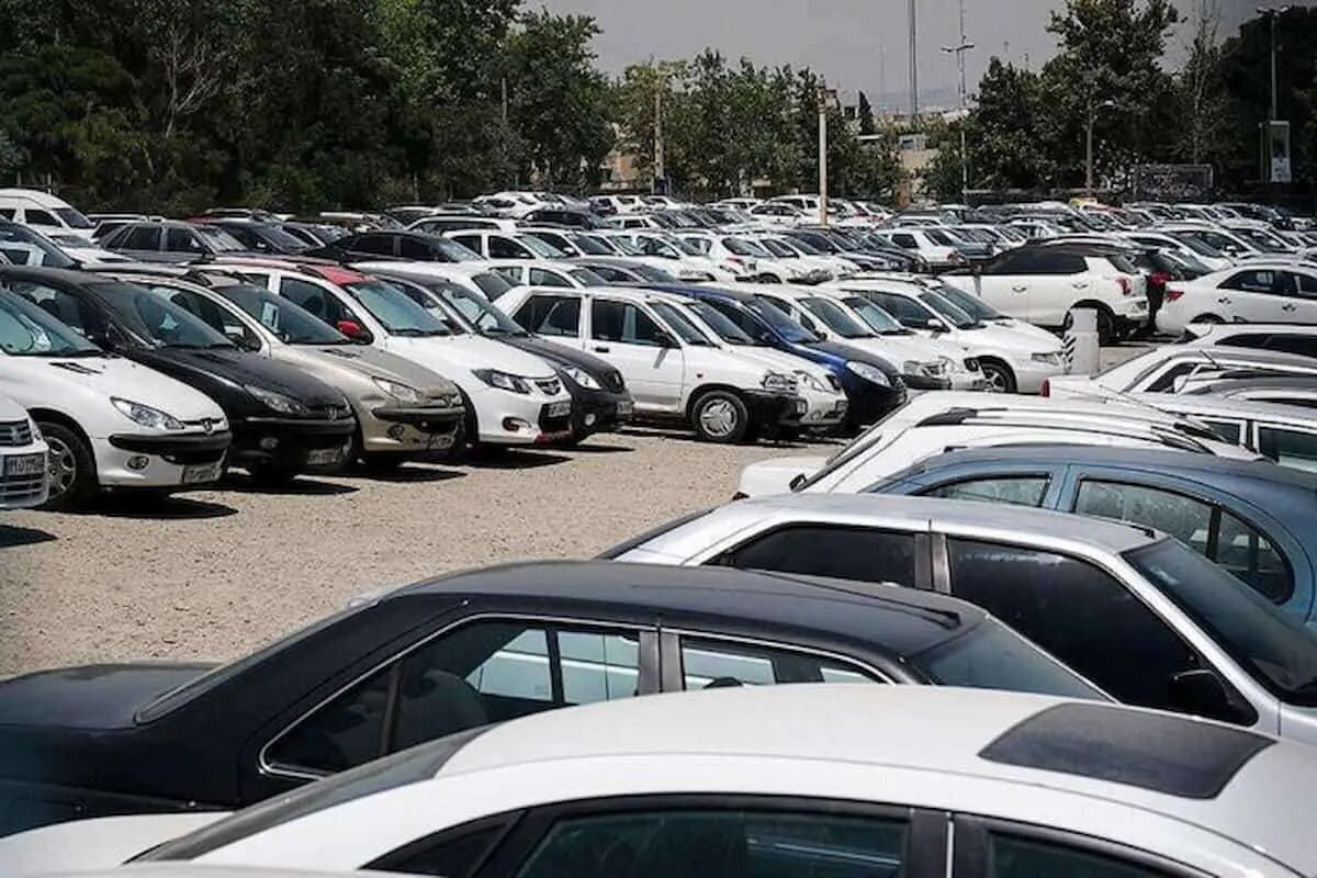 قیمت خودرو امروز جمعه ۲ خرداد / قیمت کارخانه خودروها هم بالا میرود؟ قیمت خودرو امروز جمعه ۲ خرداد / قیمت کارخانه خودروها هم بالا میرود؟