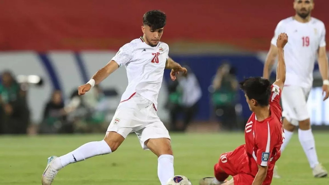 آریا یوسفی مدافع راست تیم ملی ایران و سپاهان اصفهان