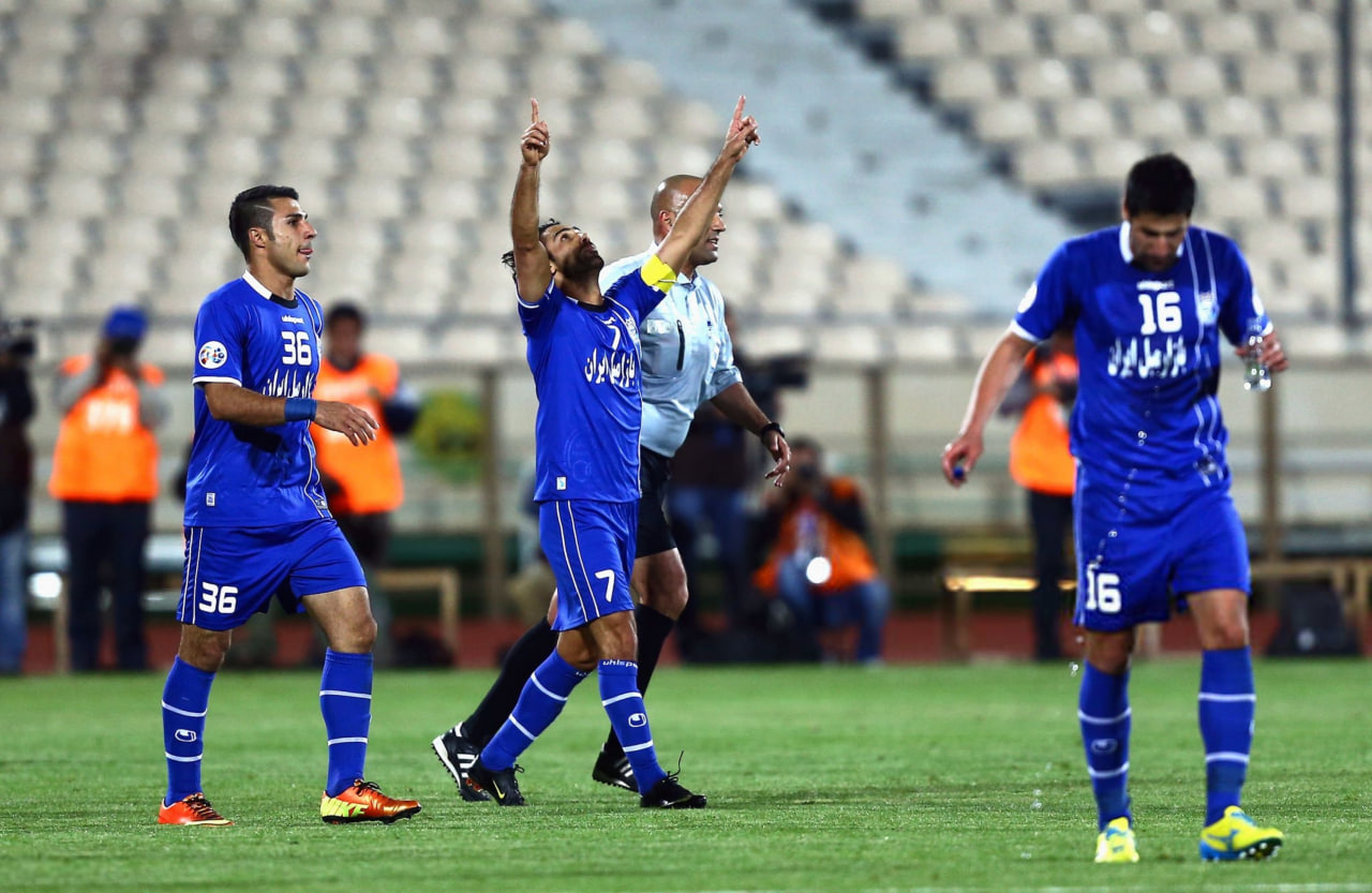 مهاجم سابق استقلال: فرهاد مجیدی خیلی دوست دارد برگردد مهاجم سابق استقلال: فرهاد مجیدی خیلی دوست دارد برگردد