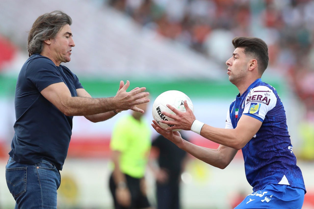 ریکاردو ساپینتو سرمربی سابق وآینده استقلال تهران - سعید مهری بازیکن اسبق استقلال و حال حاضر پرسپولیس