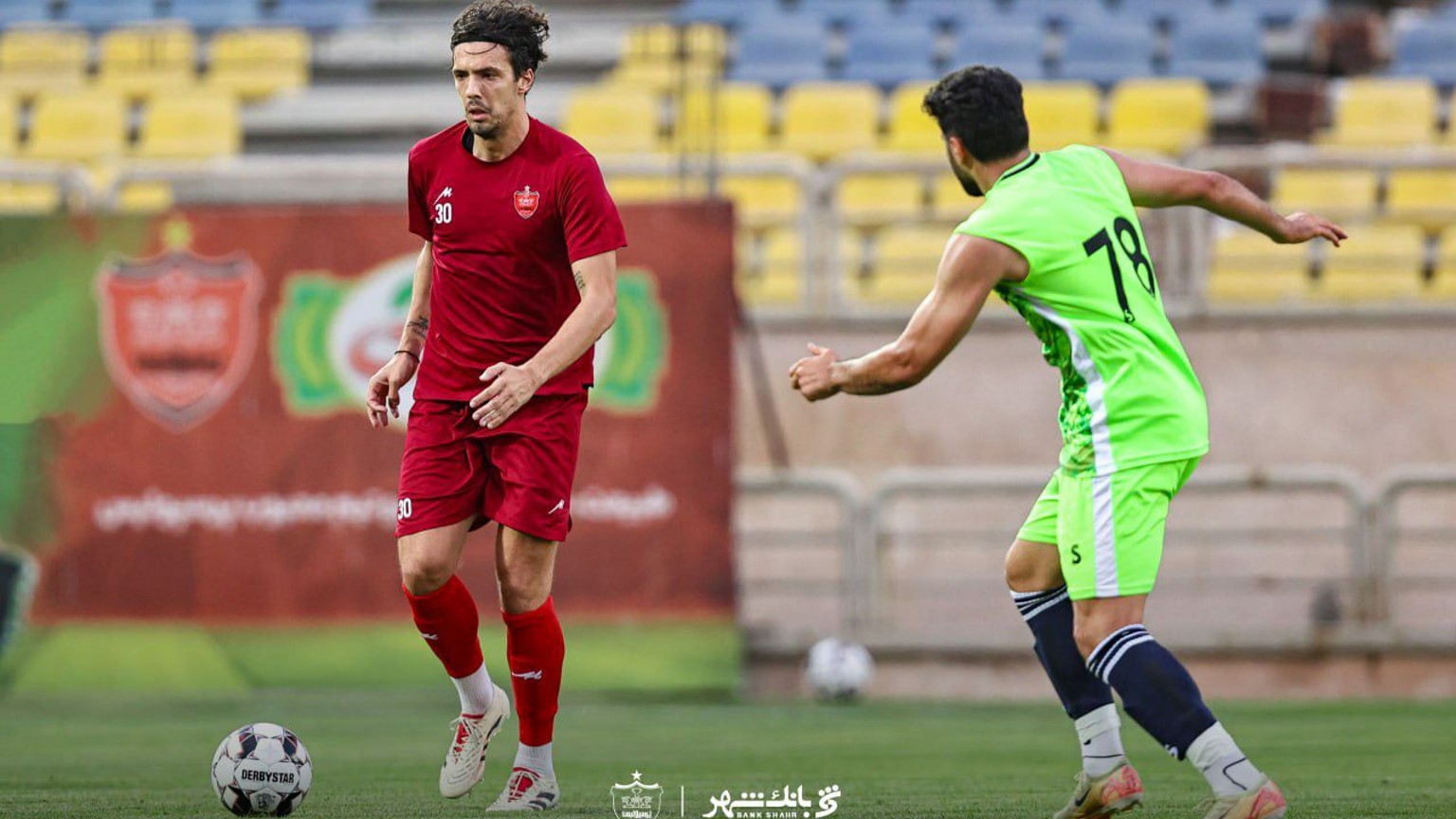 مارکو باکیچ هافبک مونته نگرویی پرسپولیس تهران در بازی دوستانه پرسپولیس و آلومینیوم