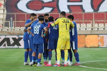 دردسر شیرین استقلال؛ یک تیم کامل غایب در فیفادی! دردسر شیرین استقلال؛ یک تیم کامل غایب در فیفادی!