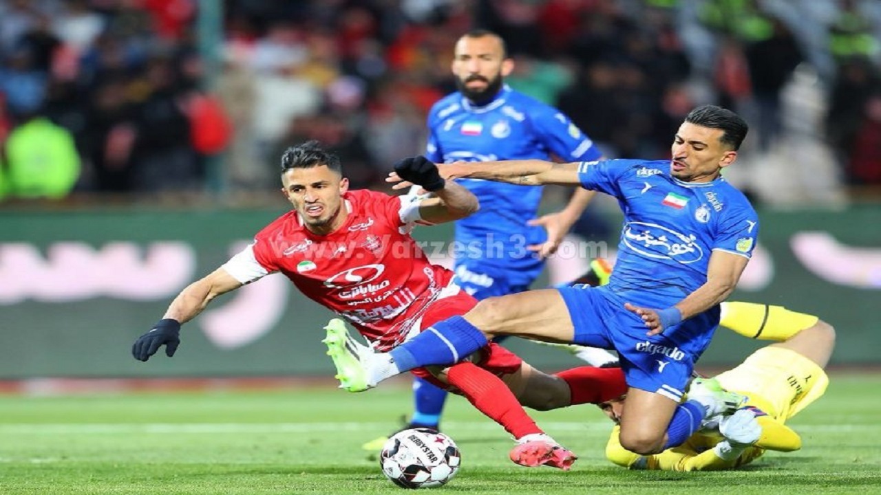 بازیکن سرباز در پرسپولیس، استقلال و همه تیمها! بازیکن سرباز در پرسپولیس، استقلال و همه تیمها!