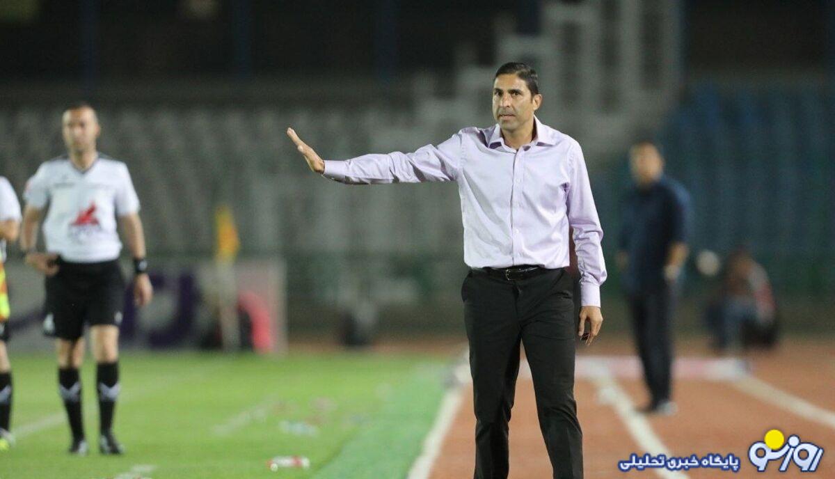 پشت پرده انتقادات علنی علیه وحید هاشمیان/  سرمربی پرسپولیس قربانی می شود؟!