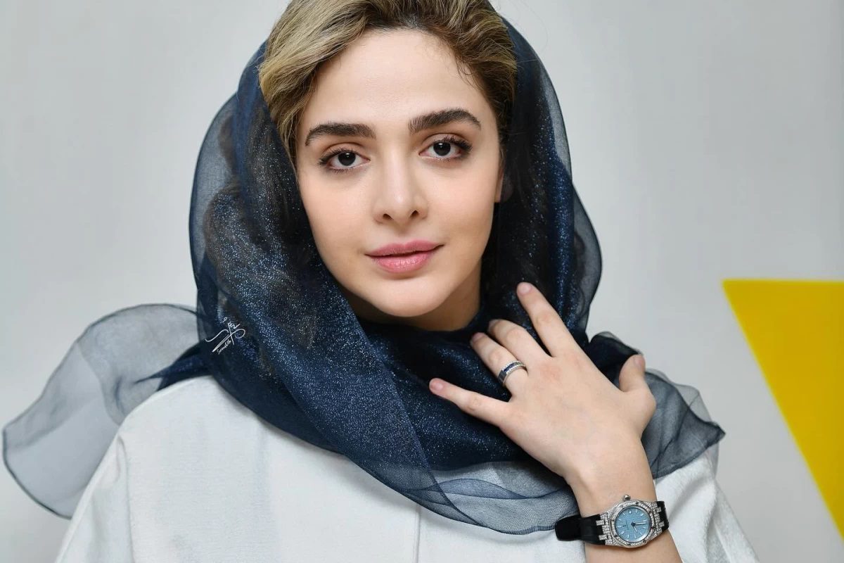 استایل شیک و ساده المیرا دهقانی در یک مراسم استایل شیک و ساده المیرا دهقانی در یک مراسم