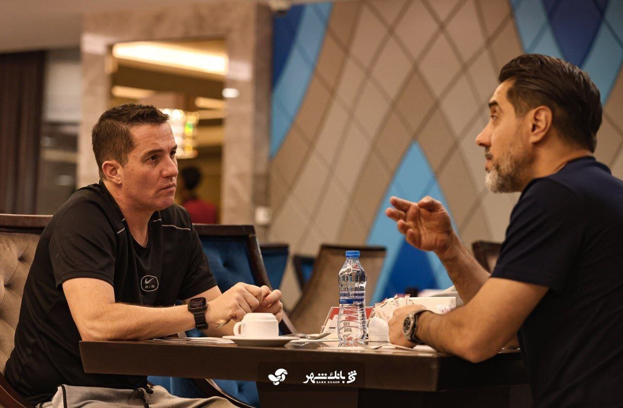 عکس| جلسه مهم اوسمار در تبریز؛ شایعهها پایان یافت