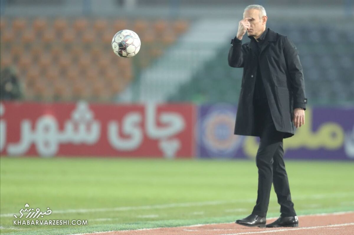 واکنش یحیی گلمحمدی به شعار هواداران فولاد واکنش یحیی گلمحمدی به شعار هواداران فولاد