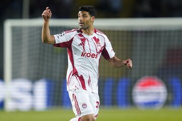 طارمی؛ ۷۵ دقیقه بدون گل! طارمی؛ ۷۵ دقیقه بدون گل!