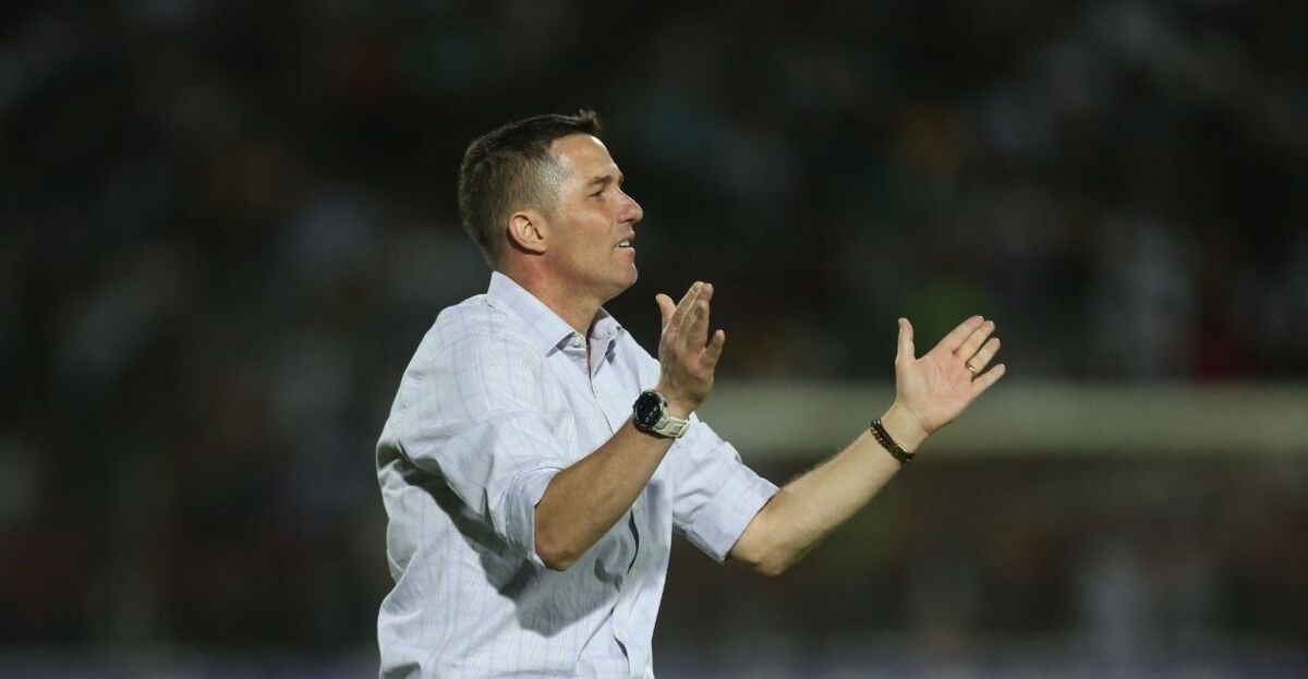 چمن موردعلاقه اوسمار در اختیار پرسپولیس