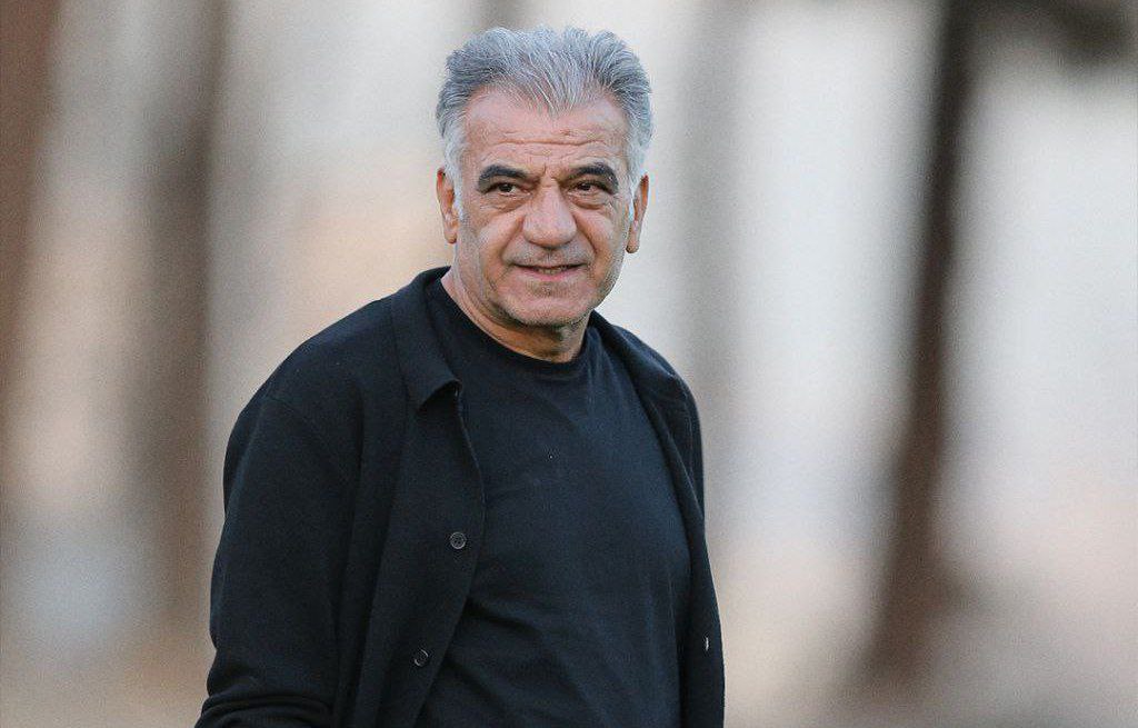 بیژن طاهری: شایعه اخراج رضاییان کذب است؛ جریان حاشیهساز به دنبال بر هم زدن آرامش استقلال است بیژن طاهری: شایعه اخراج رضاییان کذب است؛ جریان حاشیهساز به دنبال بر هم زدن آرامش استقلال است