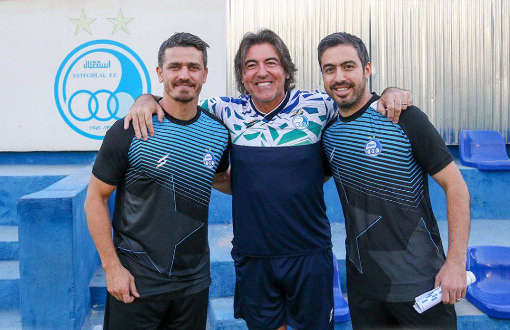 ردپای یورگن کلوپ در مهرآباد؛ تقلب وریای استقلالیها از روی دست اسطوره لیورپول! / عکس ردپای یورگن کلوپ در مهرآباد؛ تقلب وریای استقلالیها از روی دست اسطوره لیورپول! / عکس