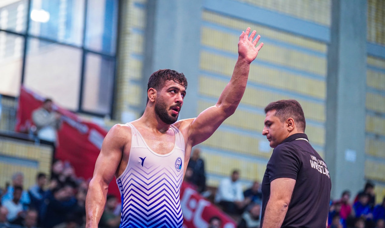 کسر 40 درصدی قرارداد فیروزپور با استقلال کسر 40 درصدی قرارداد فیروزپور با استقلال