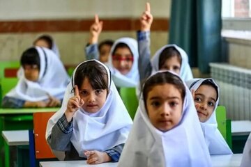 انتقاد تند از اظهارات اخیر وزیر آموزش و پرورش درباره ممنوعیت موسیقی در مدارس: نتیجه تصور شما قتل خاموش شادی در مدارس است انتقاد تند از اظهارات اخیر وزیر آموزش و پرورش درباره ممنوعیت موسیقی در مدارس: نتیجه تصور شما قتل خاموش شادی در مدارس است