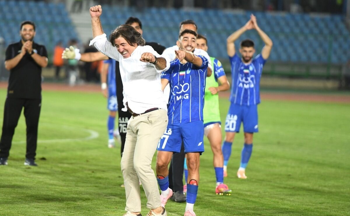 ساپینتو رسماً اعلام کرد دو بازیکن را نمیخواهد ساپینتو رسماً اعلام کرد دو بازیکن را نمیخواهد