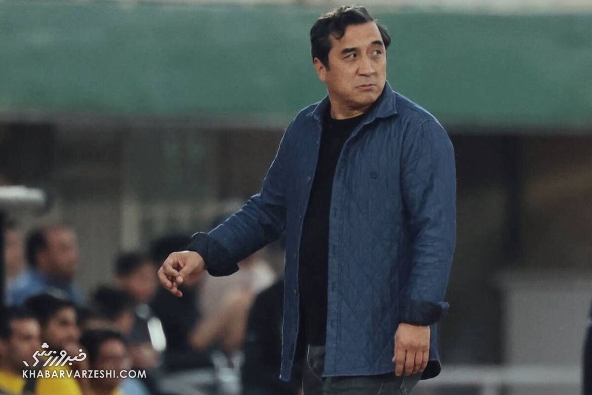 خداداد عزیزی: صحنه گل پرسپولیس خطا بود/ از کریم باقری و پیروانی عذرخواهی میکنم/ بیرانوند بهترین پنالتیگیر تاریخ است! خداداد عزیزی: صحنه گل پرسپولیس خطا بود/ از کریم باقری و پیروانی عذرخواهی میکنم/ بیرانوند بهترین پنالتیگیر تاریخ است!